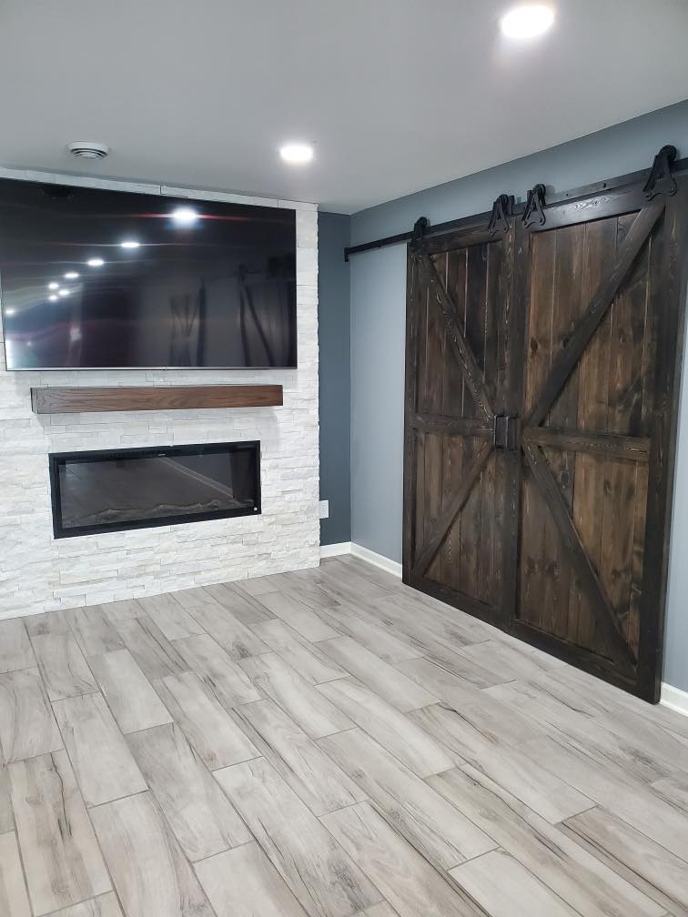 341015301 214620221210038 1432148495077138389 n | Oak Leaf Construction Electrical