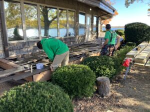 Lsa   Workers on Deck   Green Shirts   Photo by Oak Leaf 3 | Oak Leaf Construction  Electrical